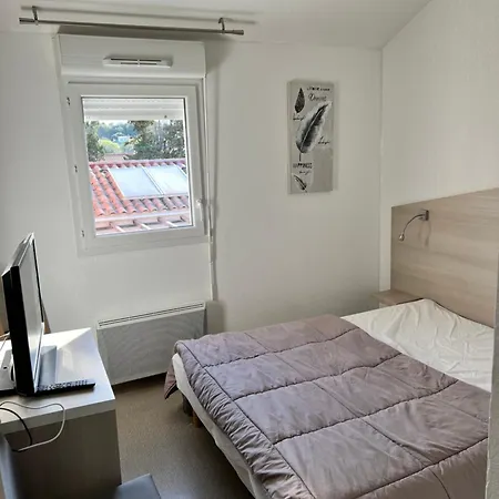 Natacha & Bacchus Apartment *